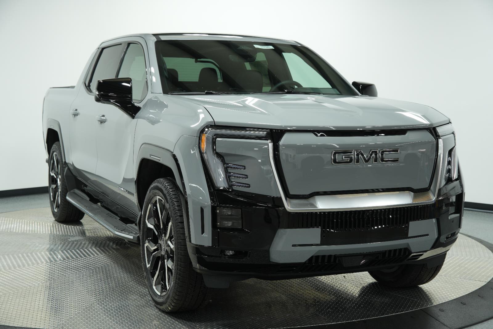 2025 Gmc Sierra EV Denali photo 2