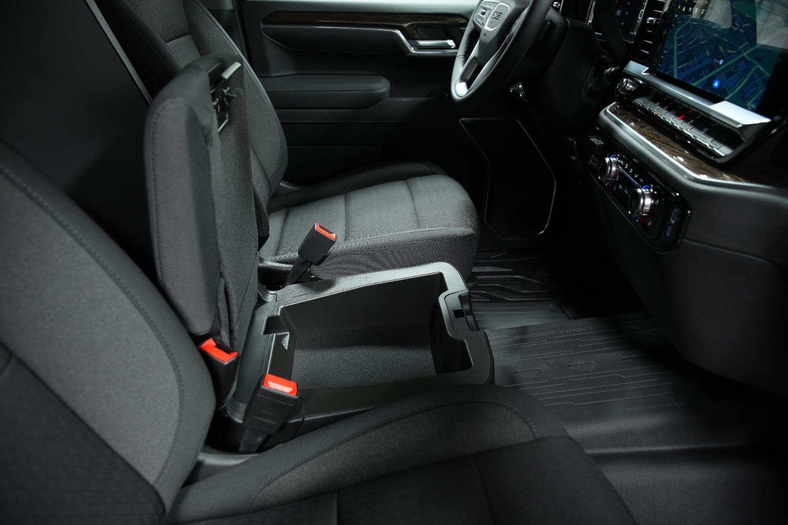 2026 GMC Sierra 1500 SLE - Photo 19