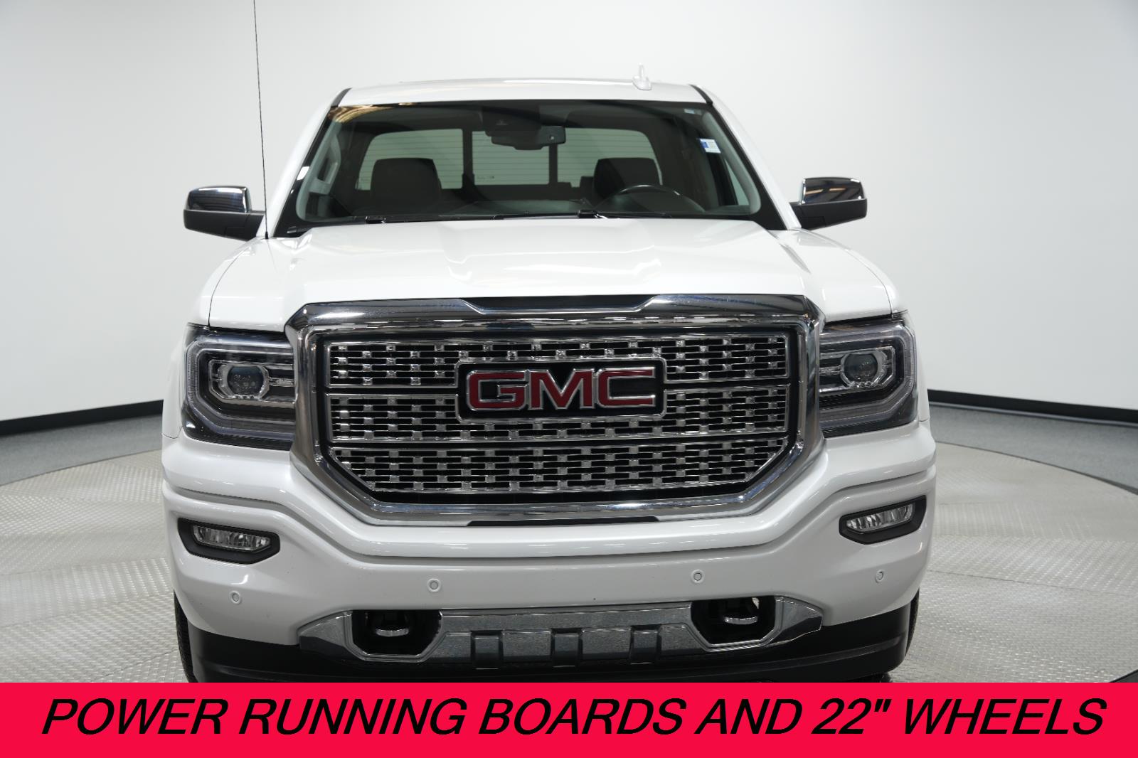 Used 2018 GMC Sierra 1500 Denali Denali with VIN 3GTU2PEJXJG125798 for sale in Kansas City