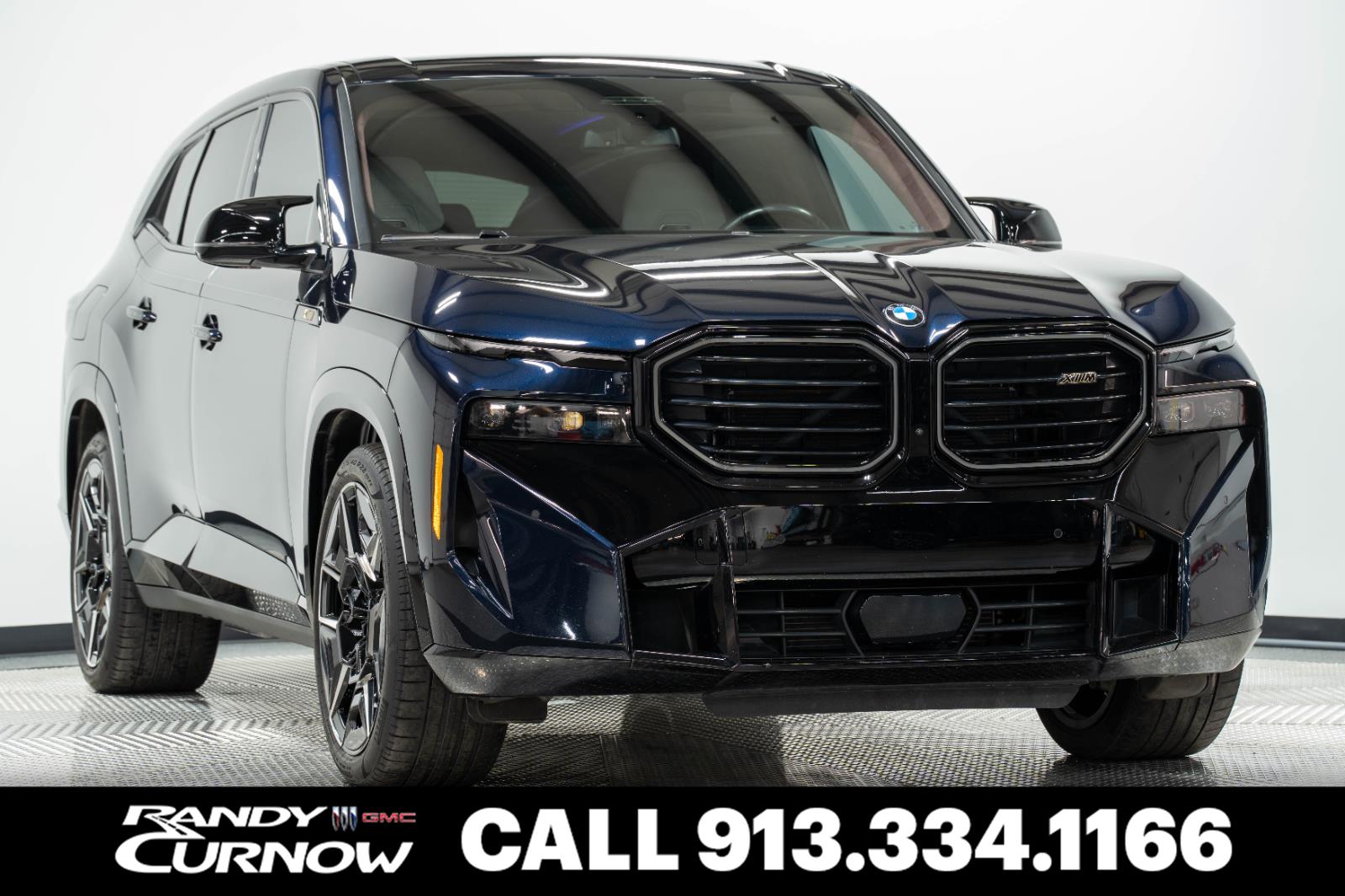 2023 BMW XM Base's photo