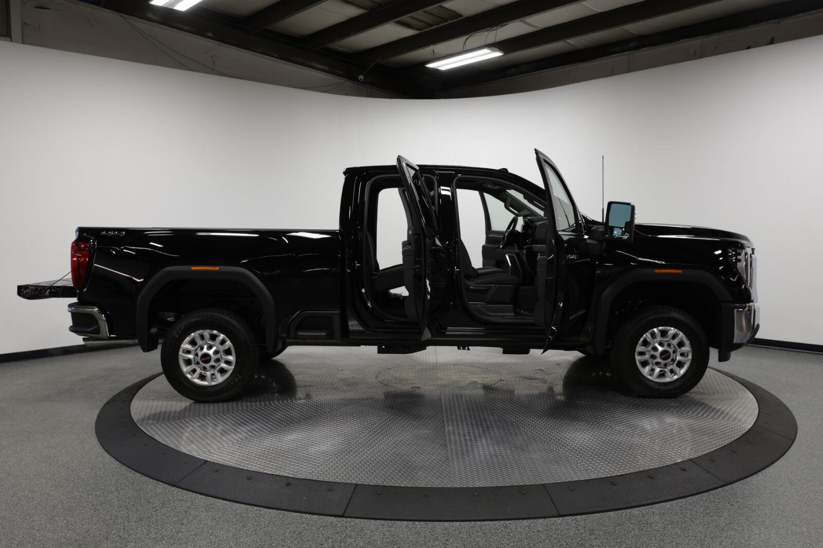 2026 GMC Sierra 2500HD SLE - Photo 10