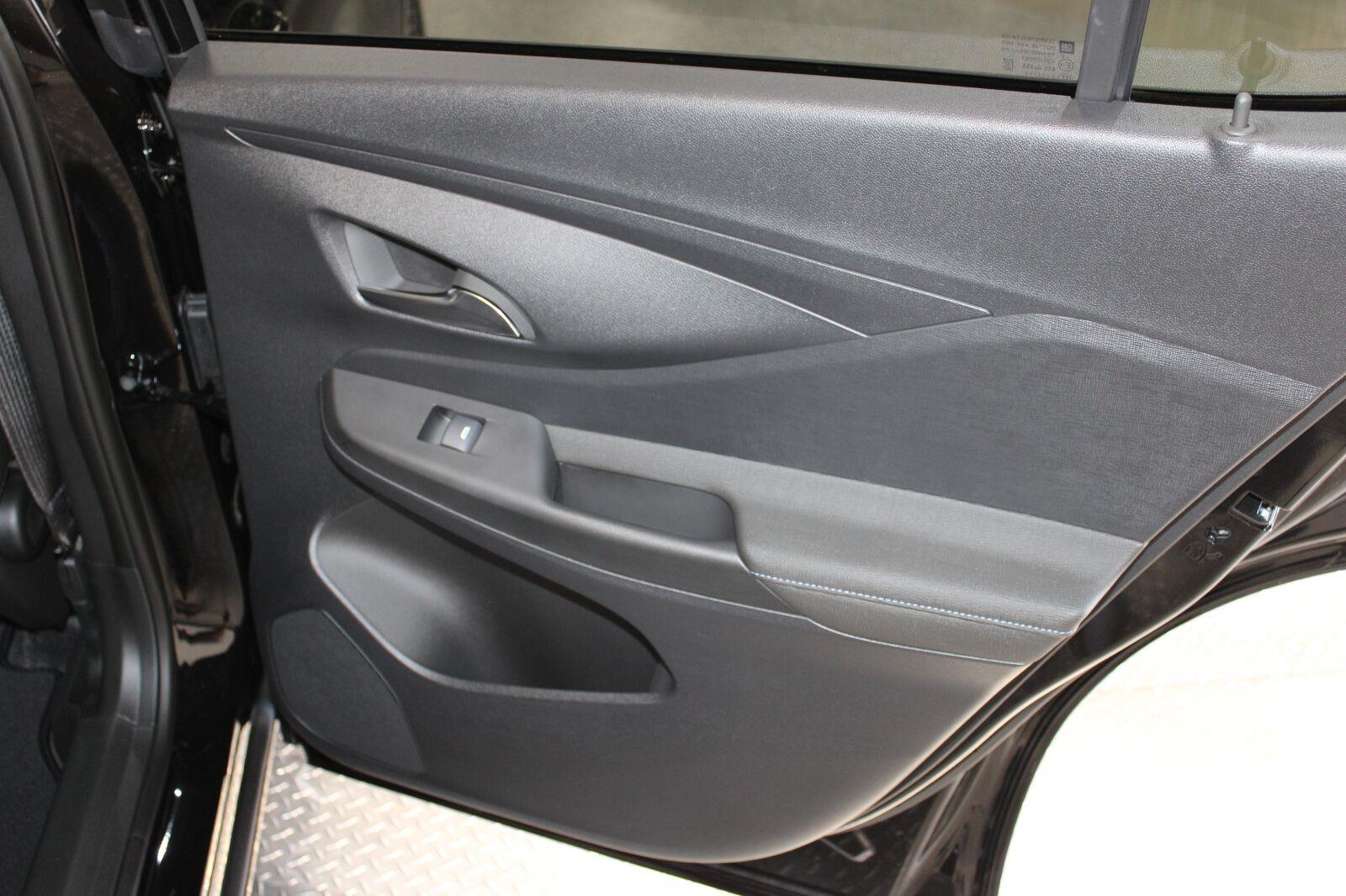 2026 Buick Envista Sport Touring - Photo 17