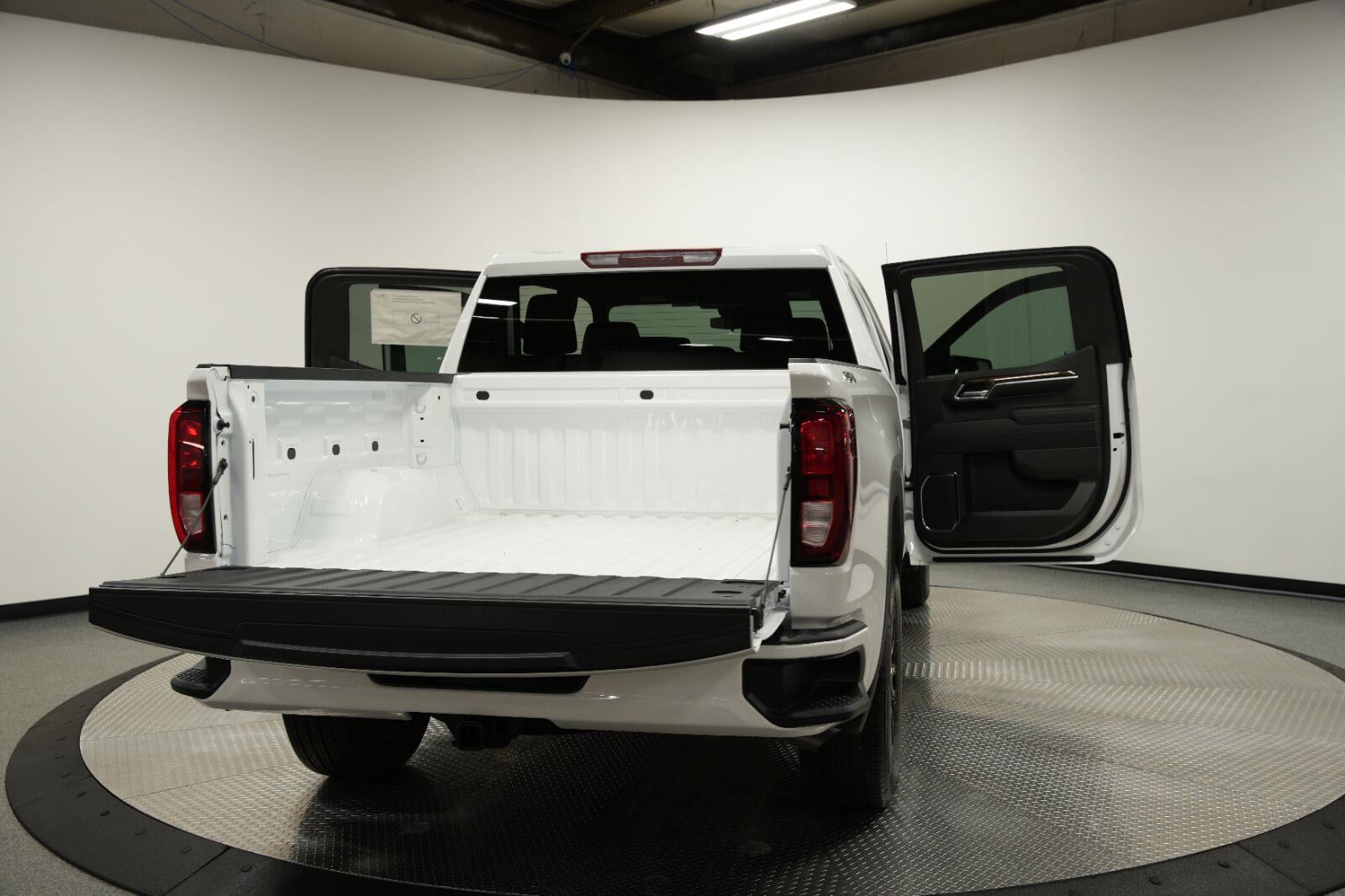 2026 GMC Sierra 1500 Elevation - Photo 13