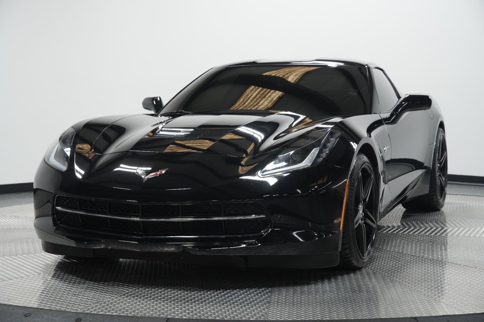 2014 Chevrolet Corvette Stingray 1LT photo 3