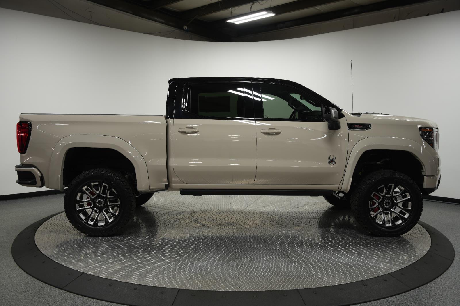 2026 GMC Sierra 1500 AT4 - Photo 18