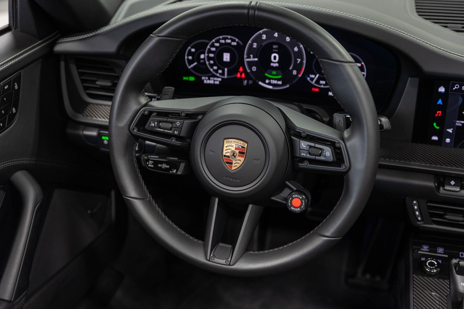 2026 Porsche 911 GTS - Photo 92