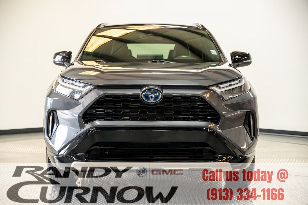 Used 2022 Toyota RAV4 XSE with VIN JTME6RFV3NJ021325 for sale in Kansas City