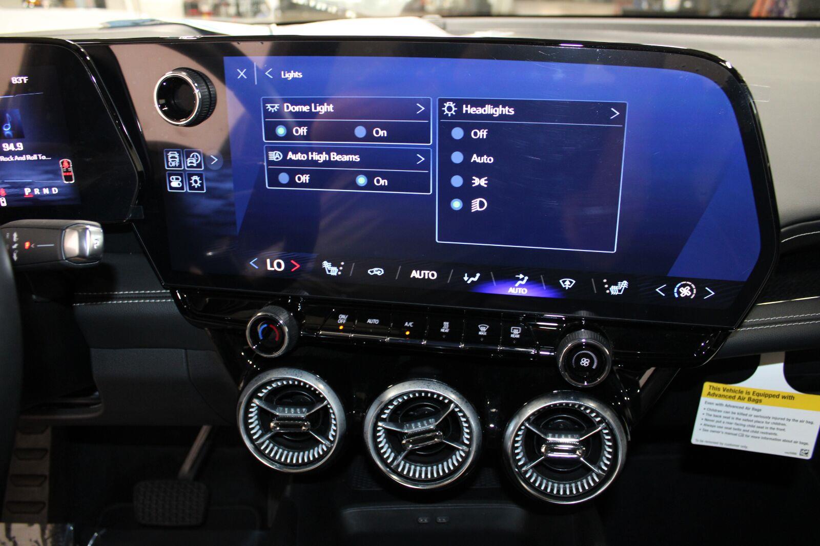 2024 Chevrolet Blazer EV LT - Photo 35