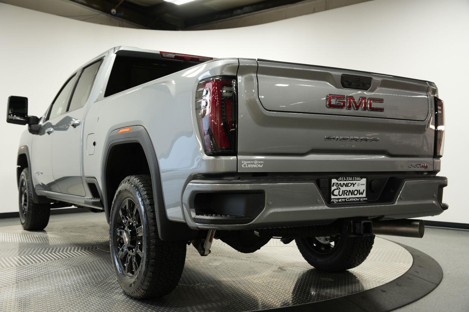 2026 GMC Sierra 2500HD AT4 - Photo 26