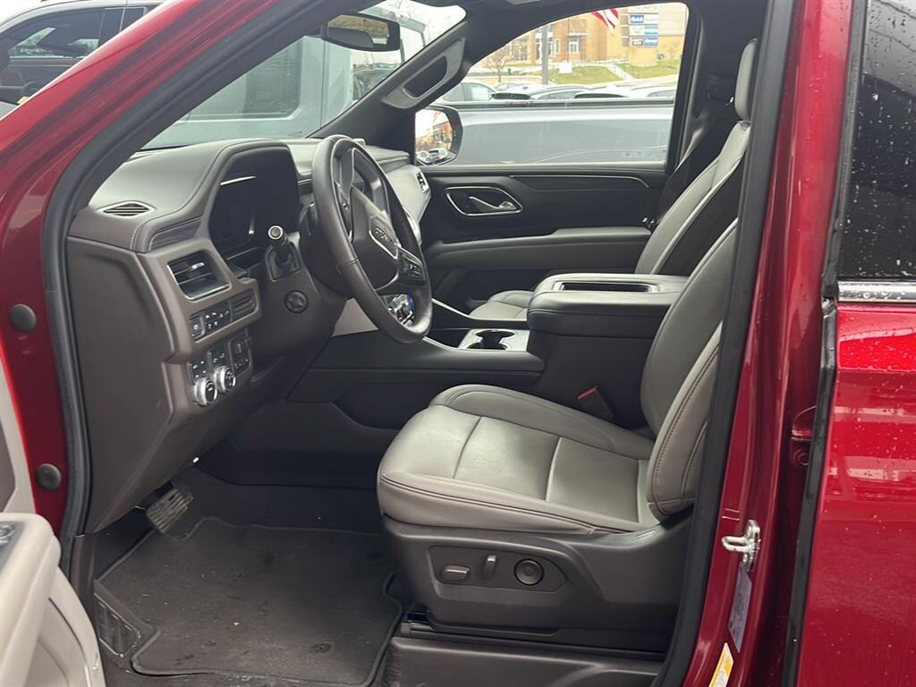 Used 2022 GMC Yukon XL SLT SUV