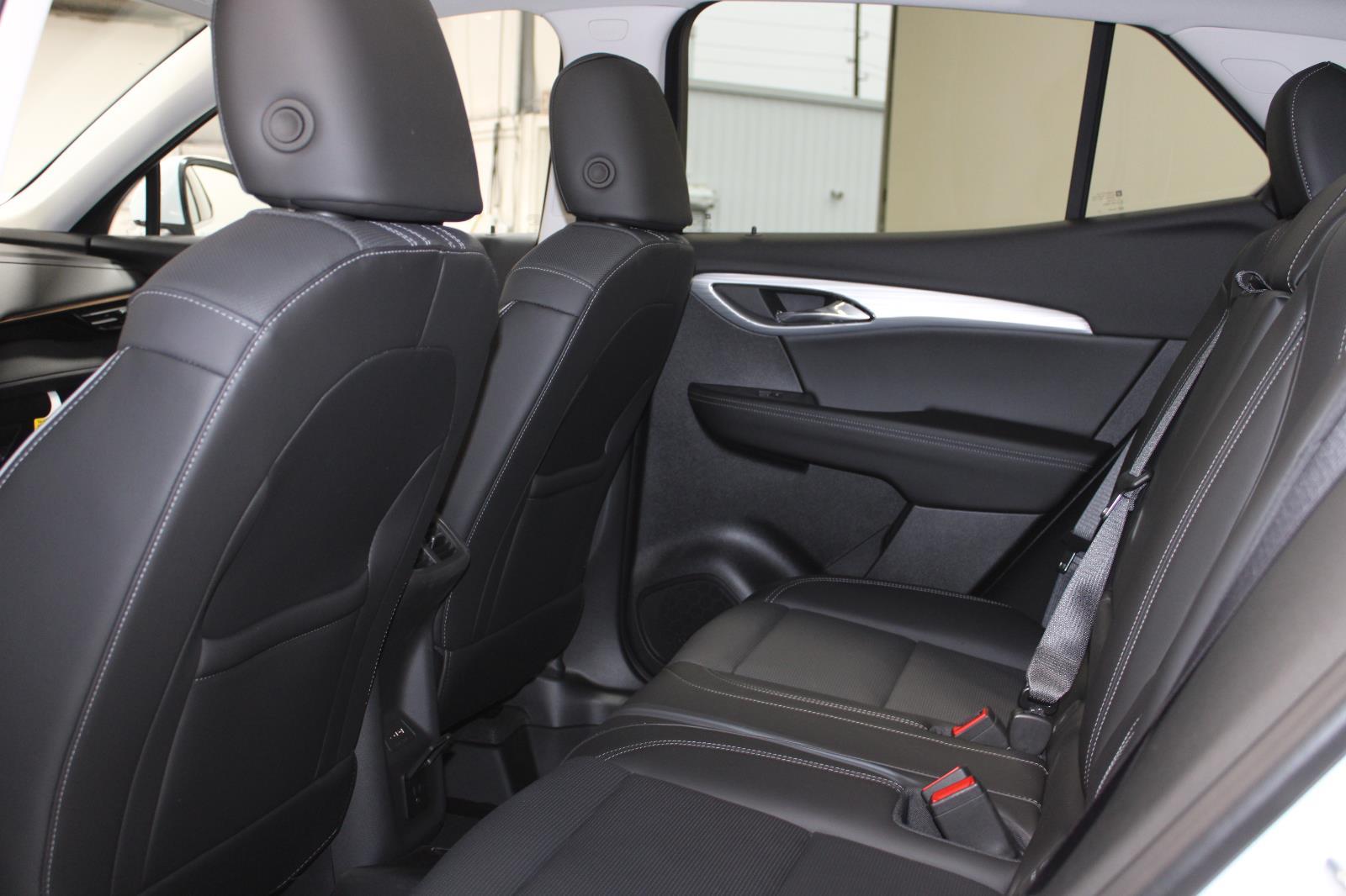 2026 Buick Envision Avenir - Photo 25