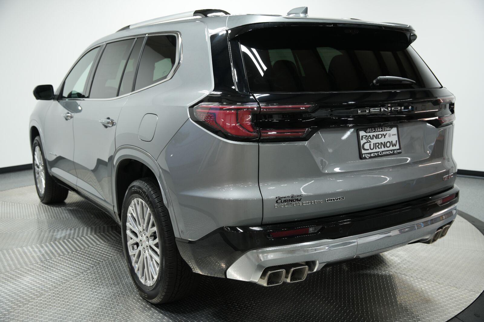 2026 GMC Acadia Denali - Photo 28