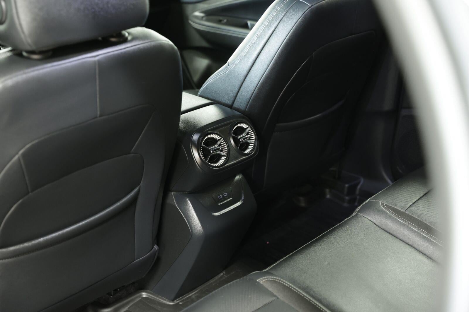 2024 Chevrolet Blazer EV LT - Photo 32