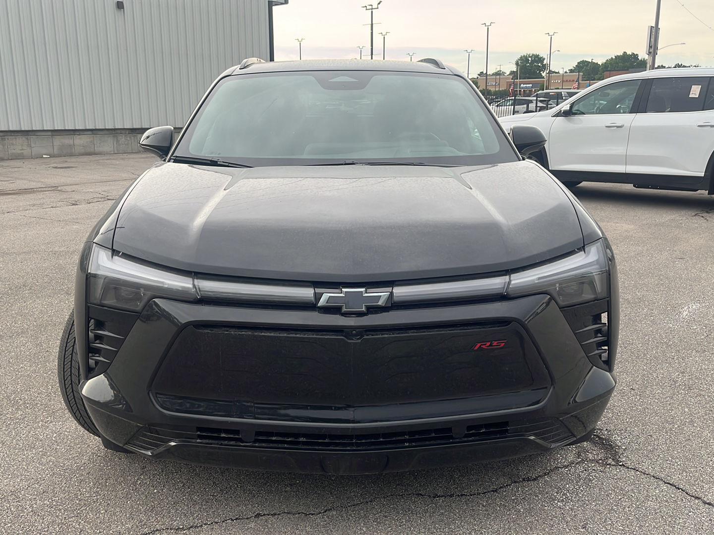 Used 2025 Chevrolet Blazer EV RS with VIN 3GNKDJRJ3SS170192 for sale in Kansas City, KS