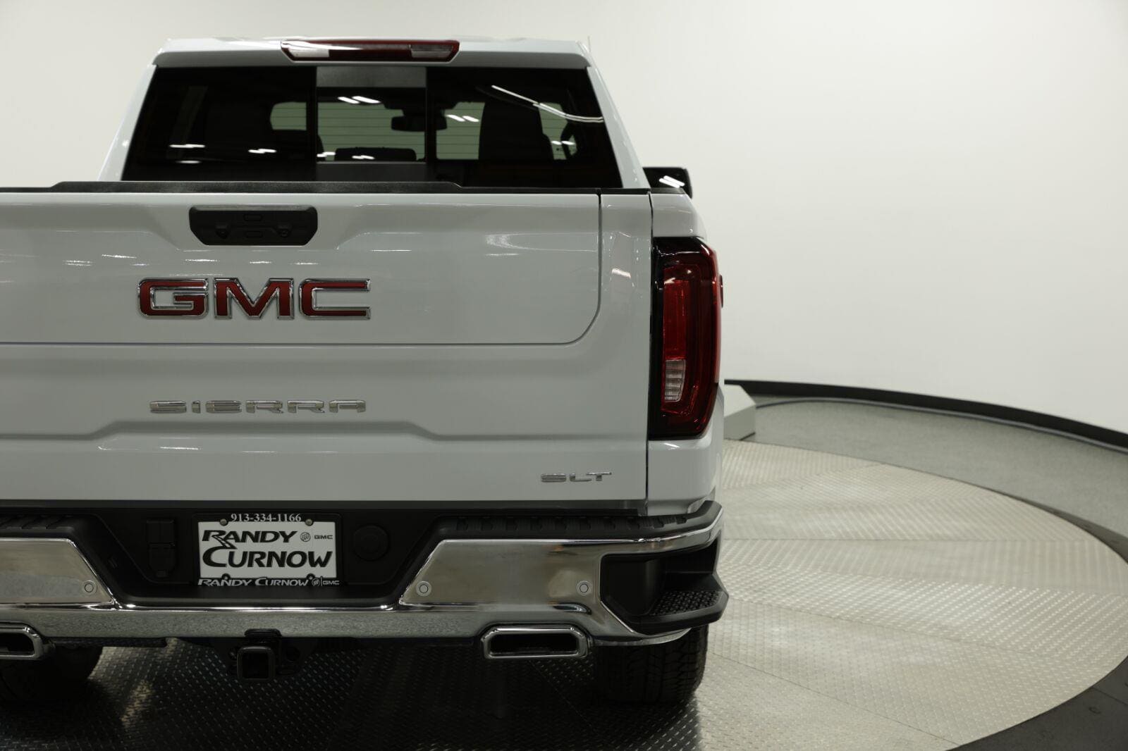 2026 GMC Sierra 1500 SLT - Photo 24