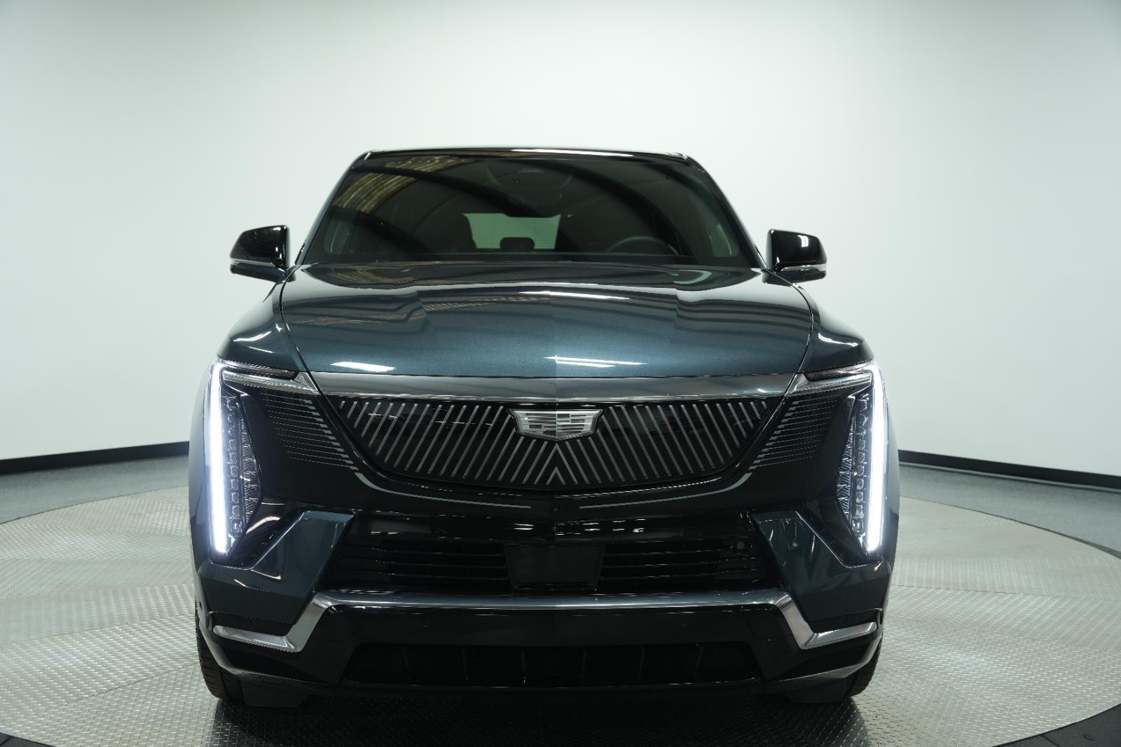 Used 2025 Cadillac Escalade IQ Luxury 2 with VIN 1GYTEDKLXSU108502 for sale in Kansas City, KS