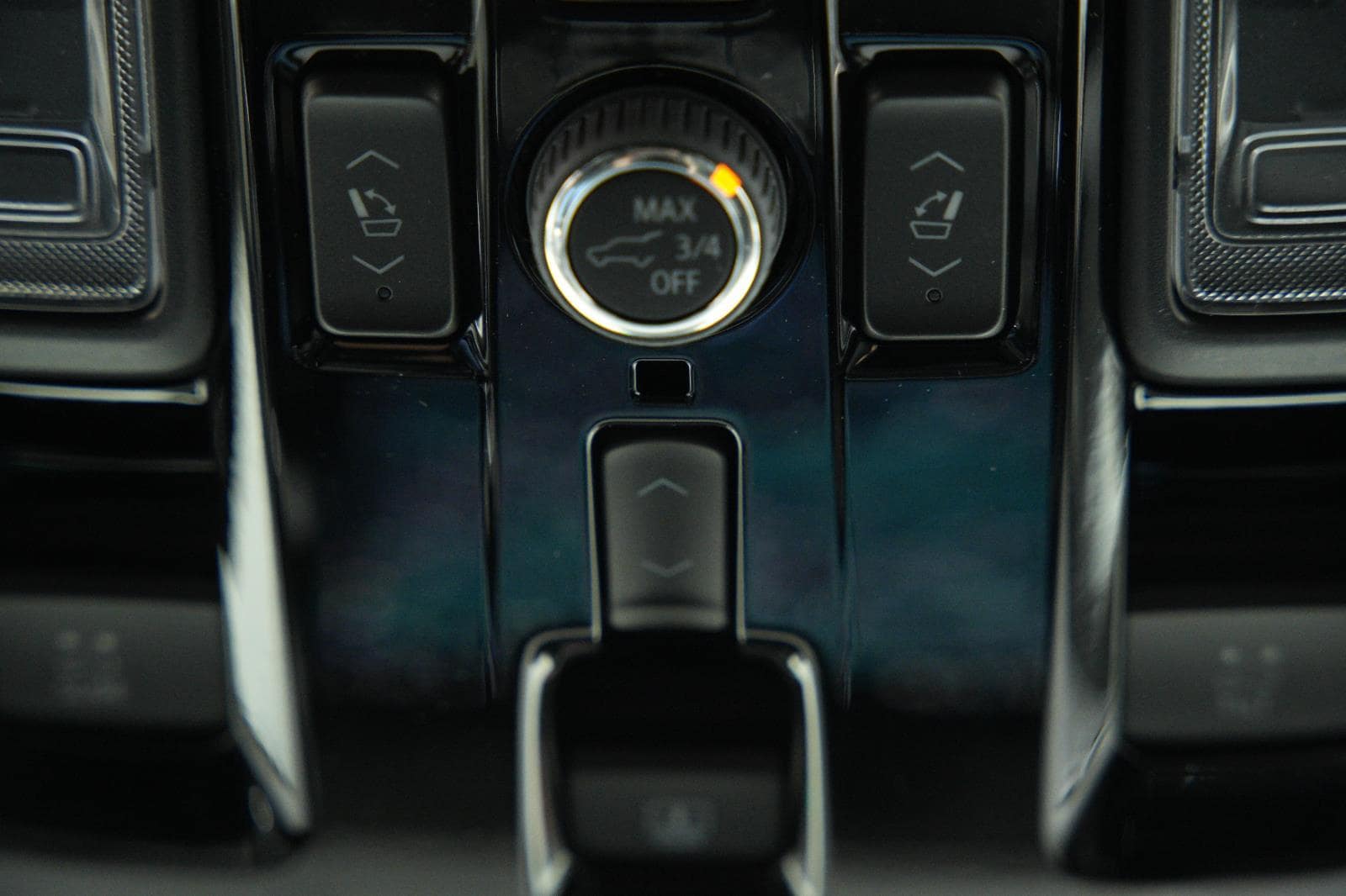 2026 GMC Yukon XL AT4 - Photo 40