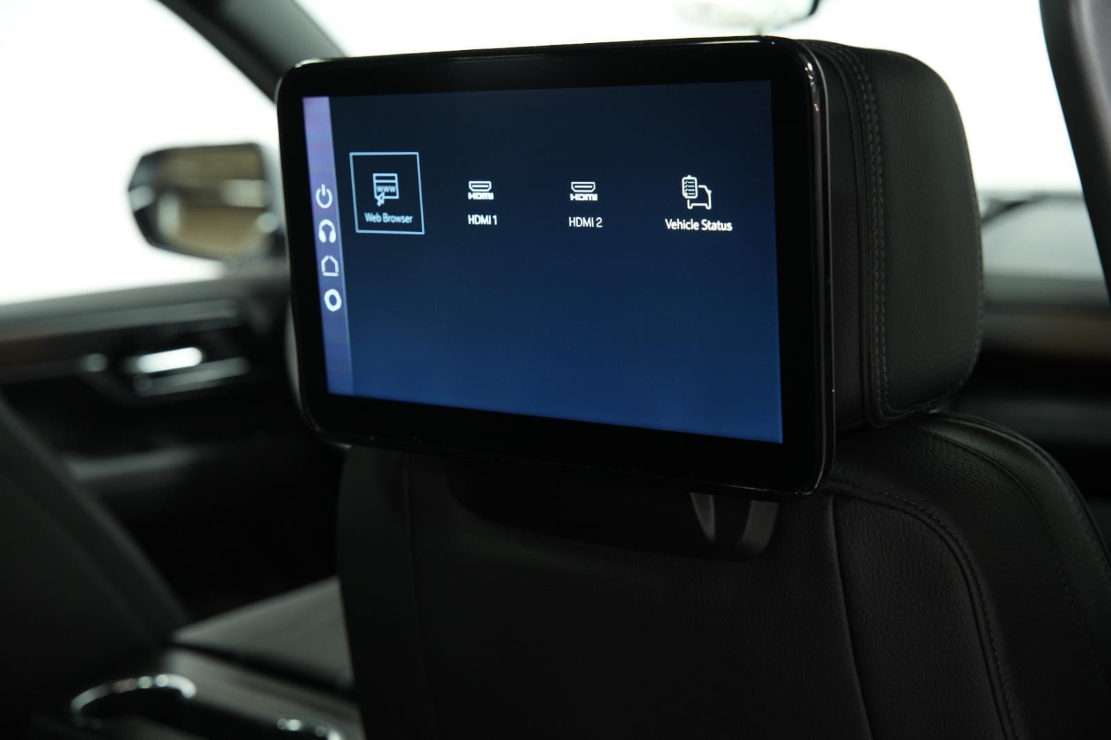 2026 GMC Yukon Denali - Photo 20