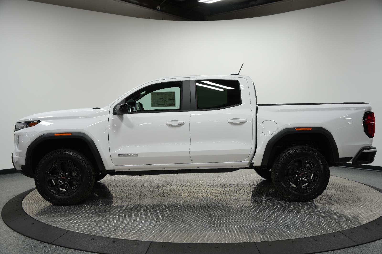 2025 Gmc Canyon Elevation photo 4