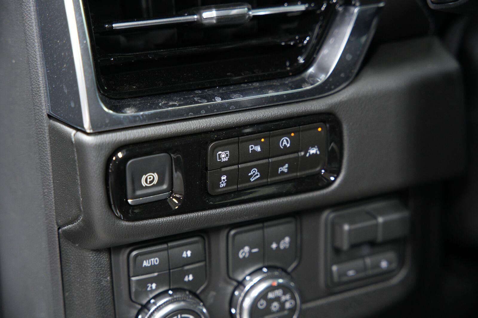 2026 GMC Yukon XL Denali - Photo 49
