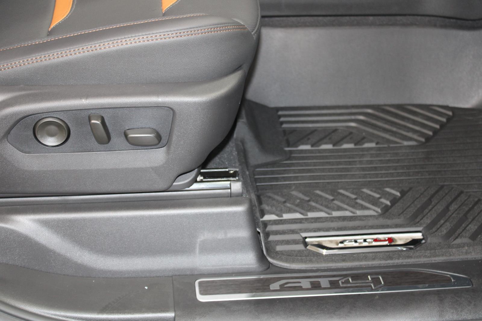 2026 GMC Sierra 2500HD AT4 - Photo 20