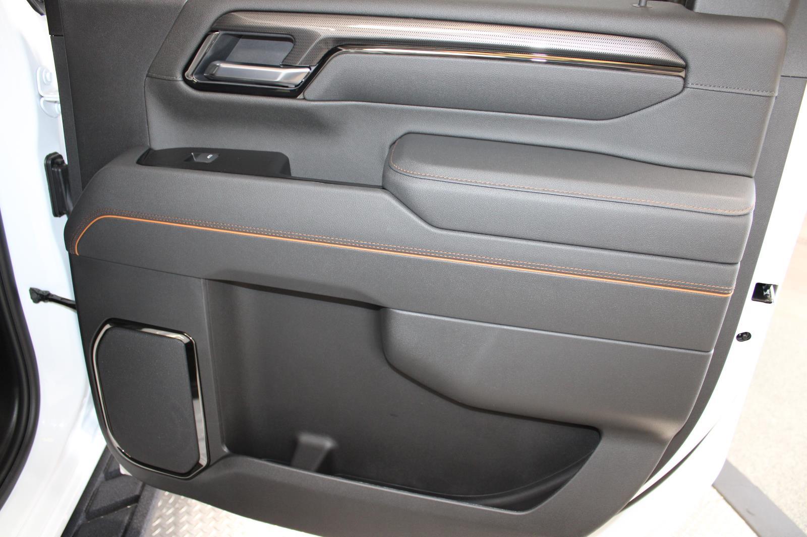 2026 GMC Sierra 2500HD AT4 - Photo 22