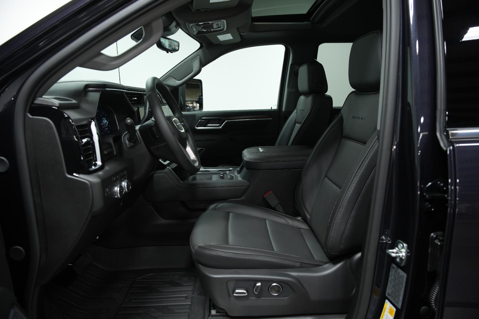 2026 GMC Sierra 2500HD Denali - Photo 56