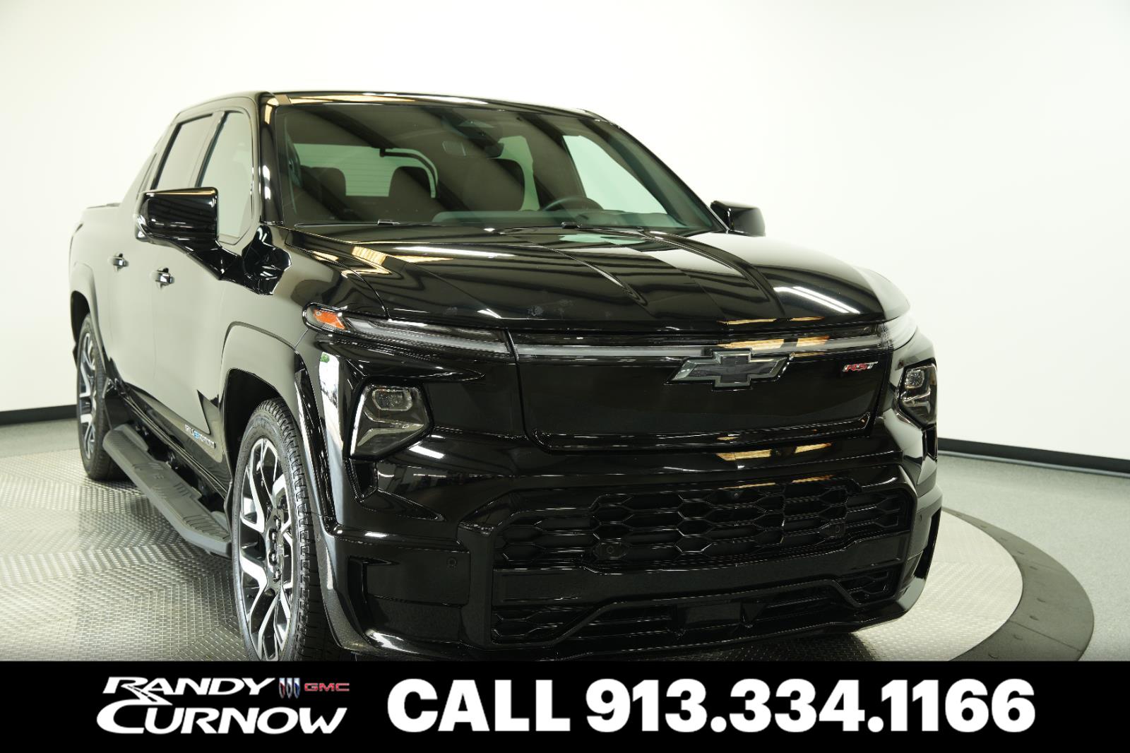 2025 Chevrolet Silverado EV RST Max Range's photo