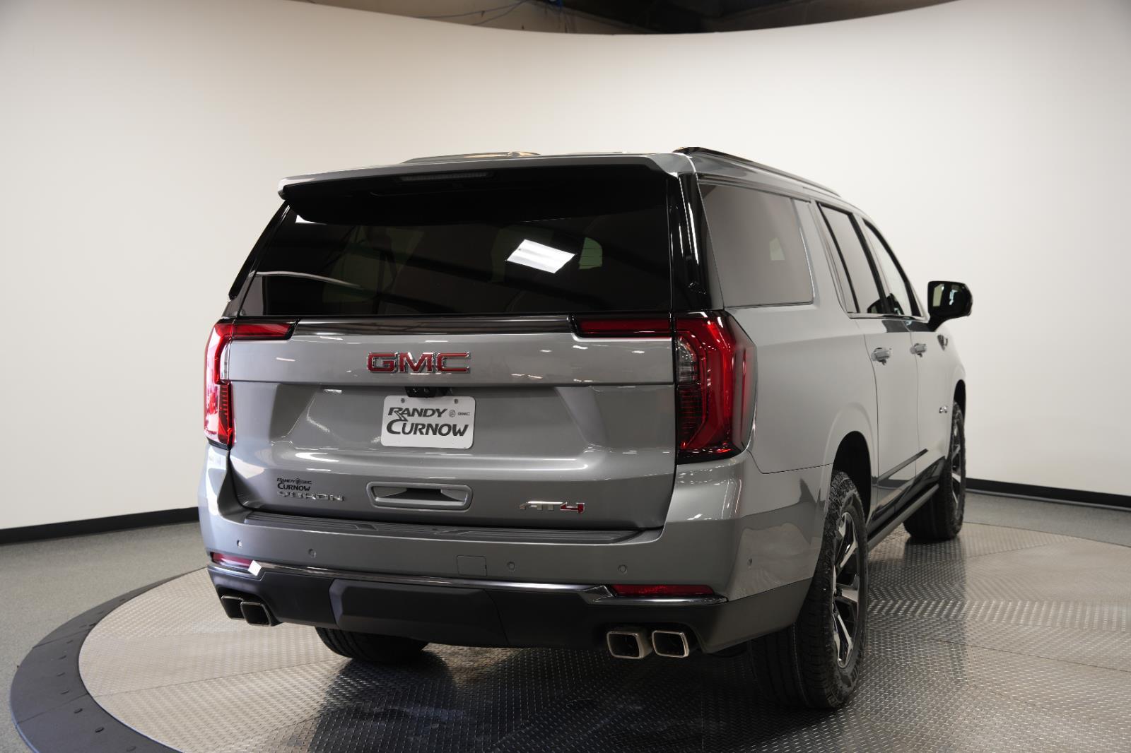 2026 GMC Yukon XL AT4 - Photo 10