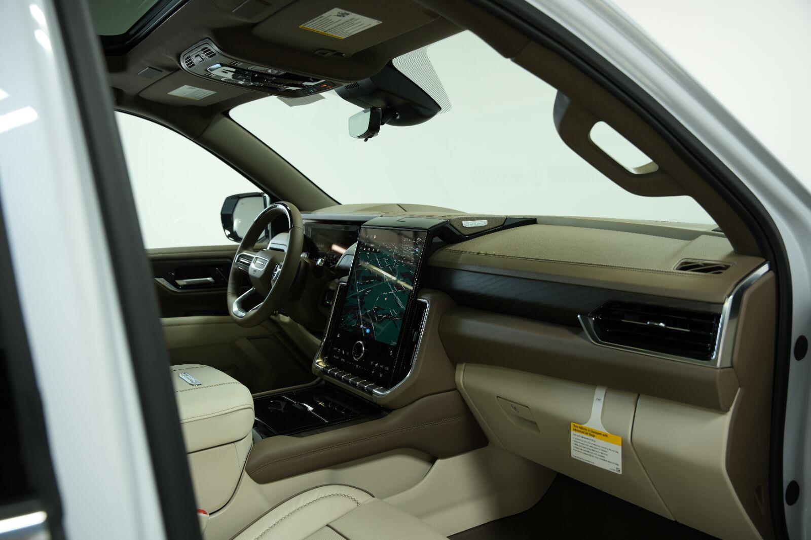 2026 GMC Yukon Denali - Photo 23