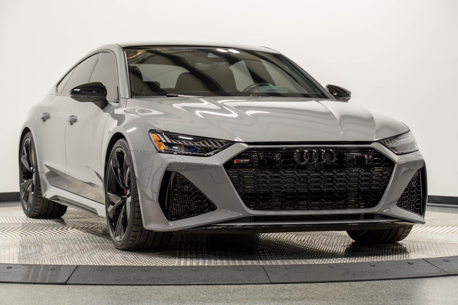 2021 Audi RS7 -'s photo