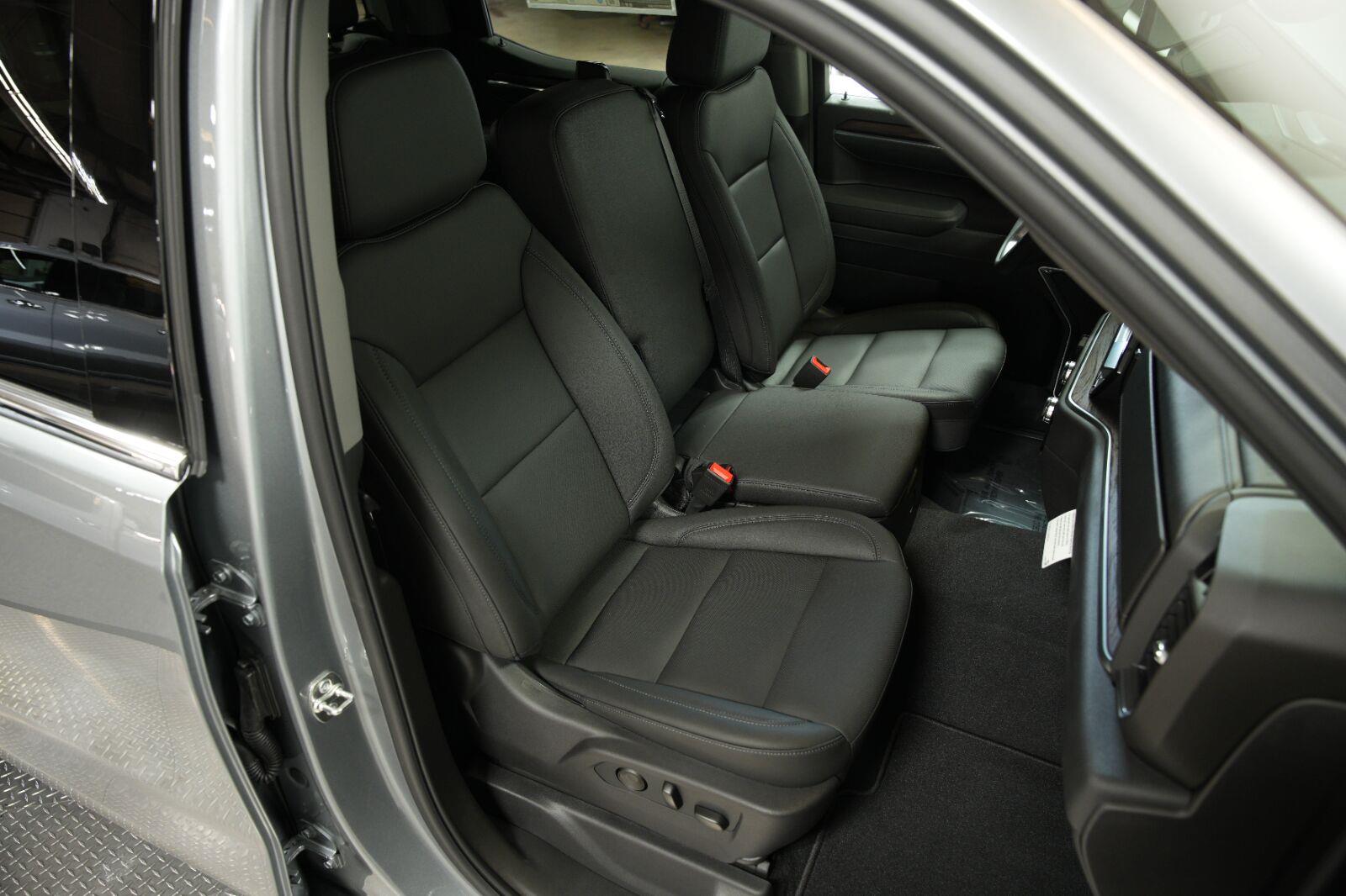 2026 GMC Sierra 1500 SLT - Photo 19