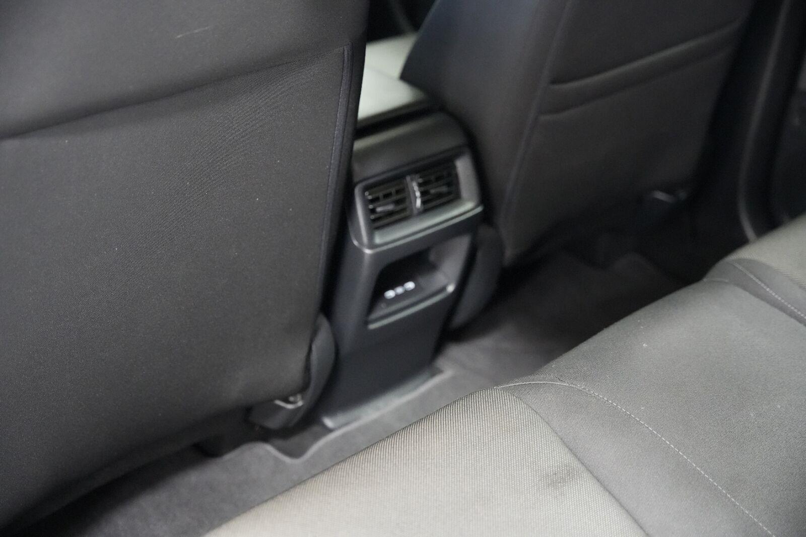 2025 Honda CR-V EX - Photo 35