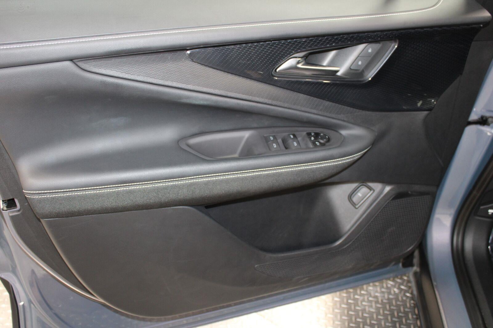 2024 Chevrolet Blazer EV LT - Photo 31