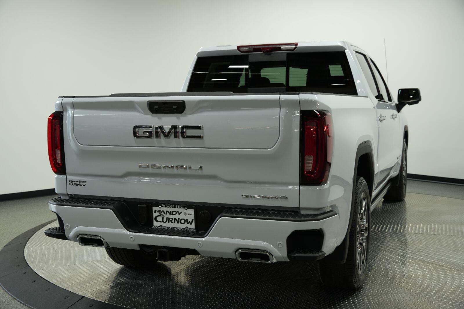 2026 GMC Sierra 1500 Denali Ultimate - Photo 11