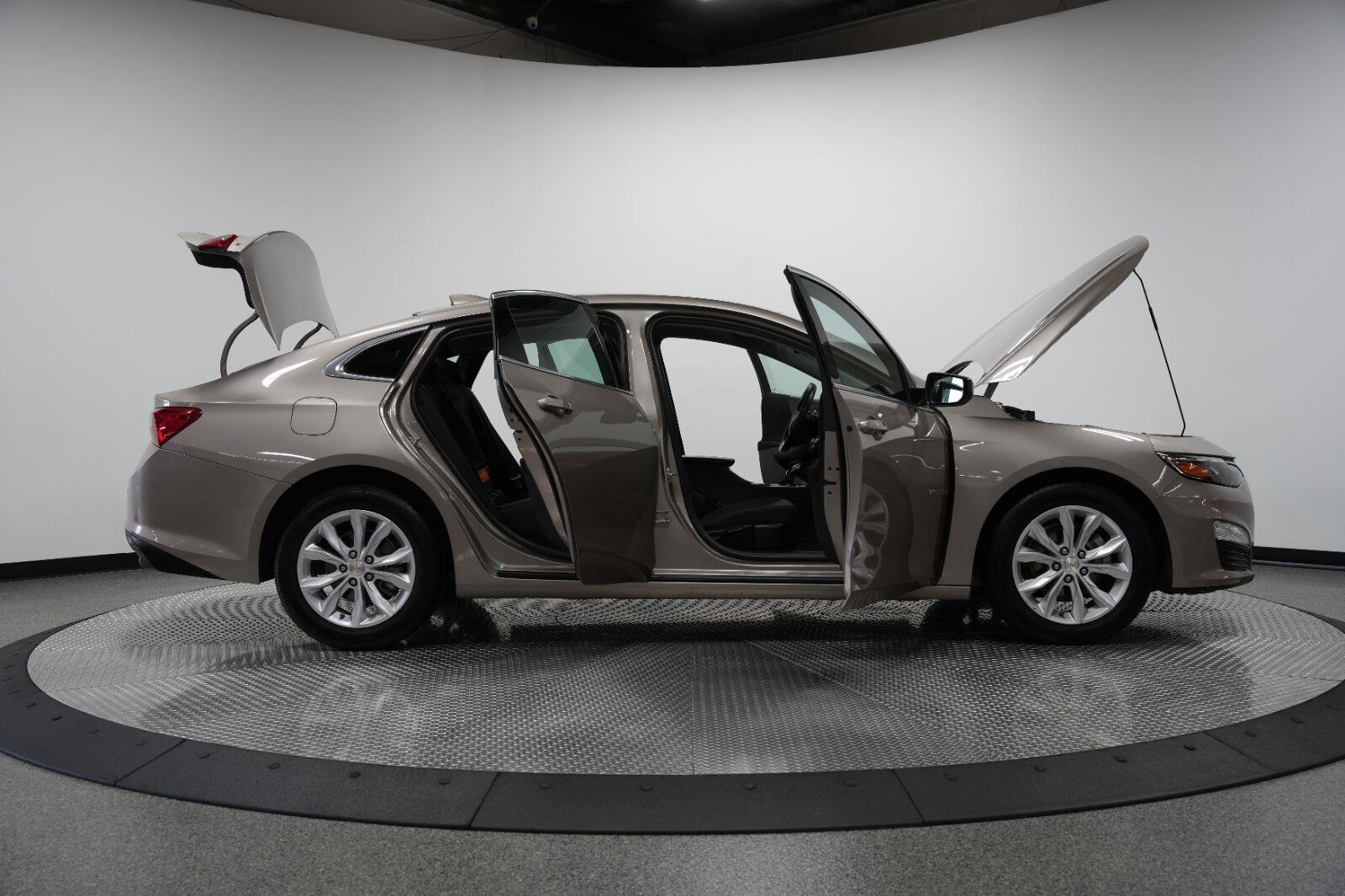 2024 Chevrolet Malibu 1LT - Photo 10