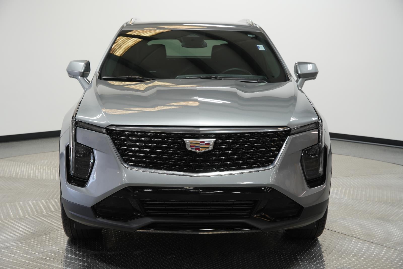 Used 2025 Cadillac XT4 Premium Luxury with VIN 1GYFZDR40SF112823 for sale in Kansas City