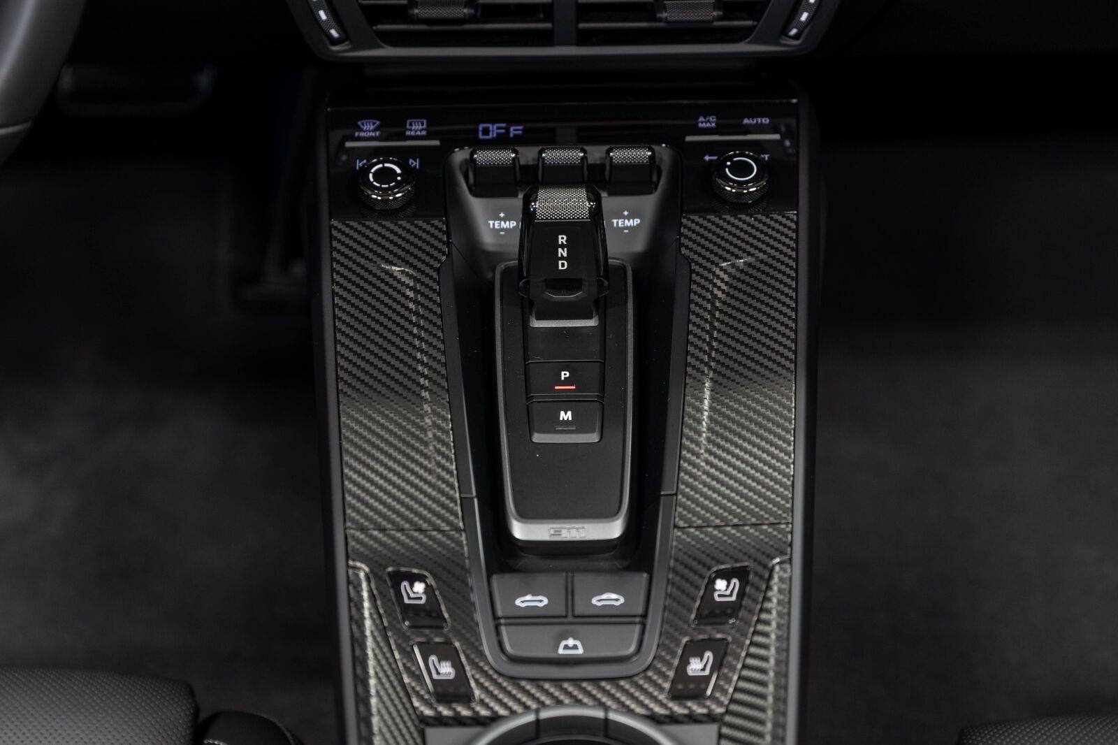 2026 Porsche 911 GTS - Photo 87