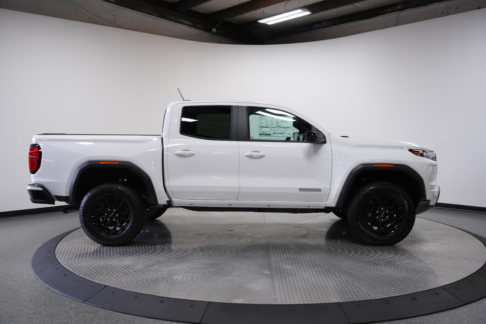 2026 GMC Canyon Elevation - Photo 8