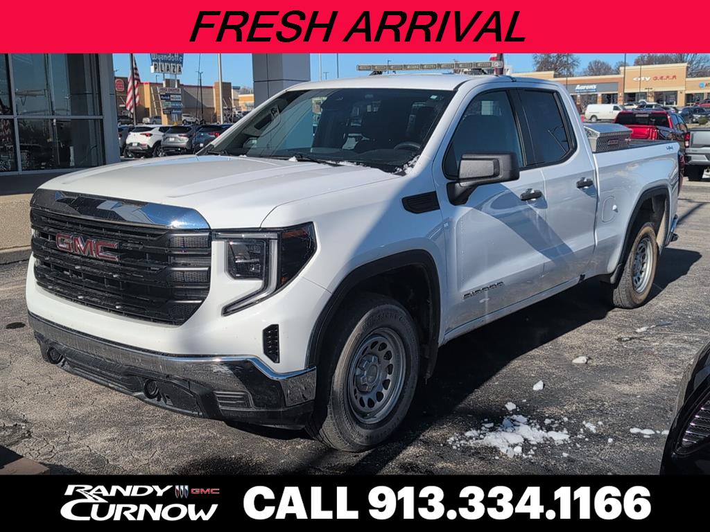 2023 GMC Sierra 1500 Pro's photo