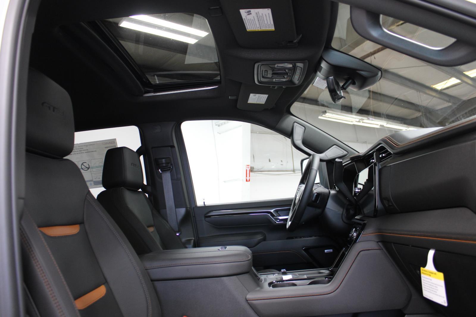 2026 GMC Sierra 2500HD AT4 - Photo 21