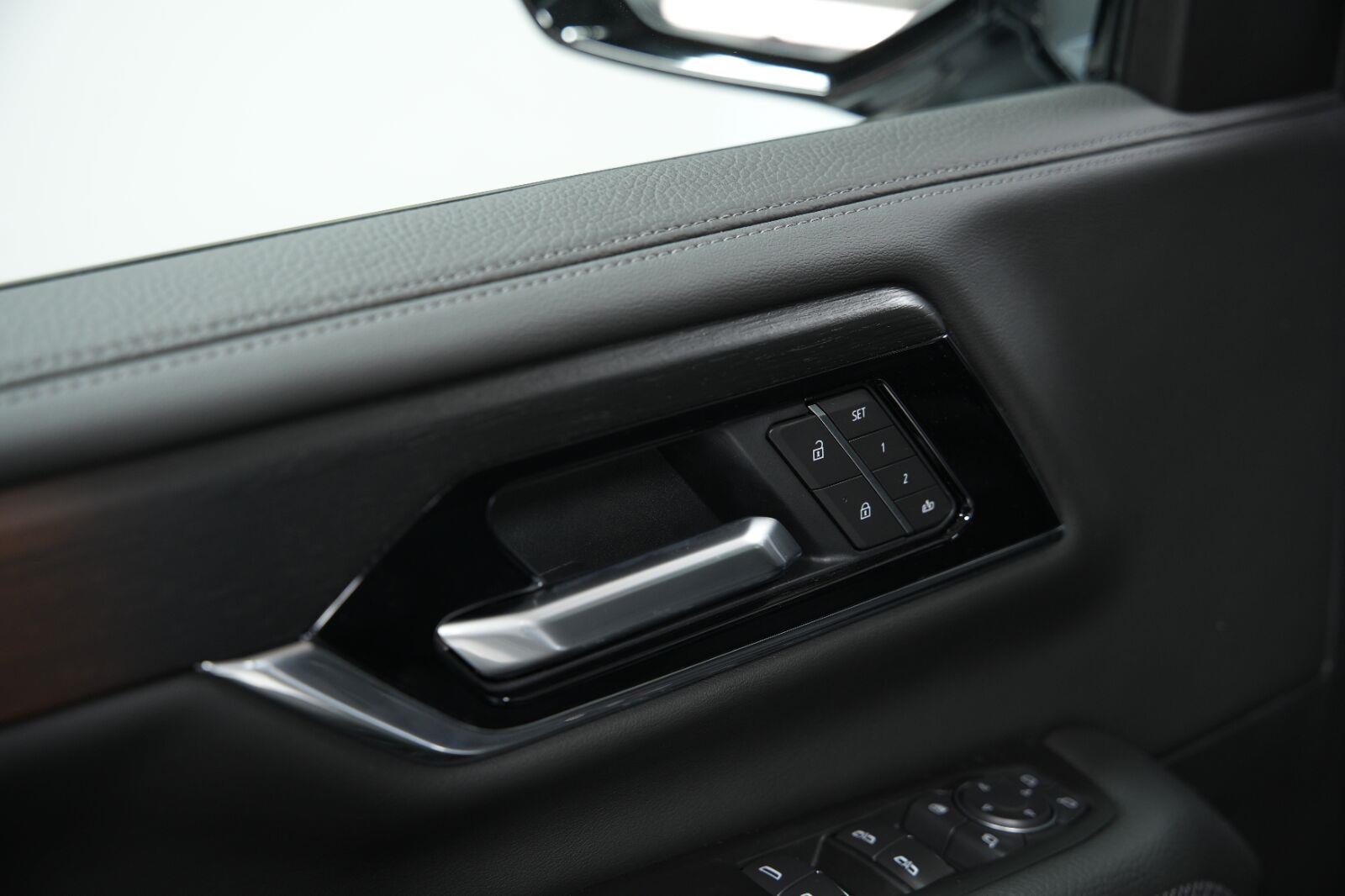 2026 GMC Yukon XL Denali - Photo 44