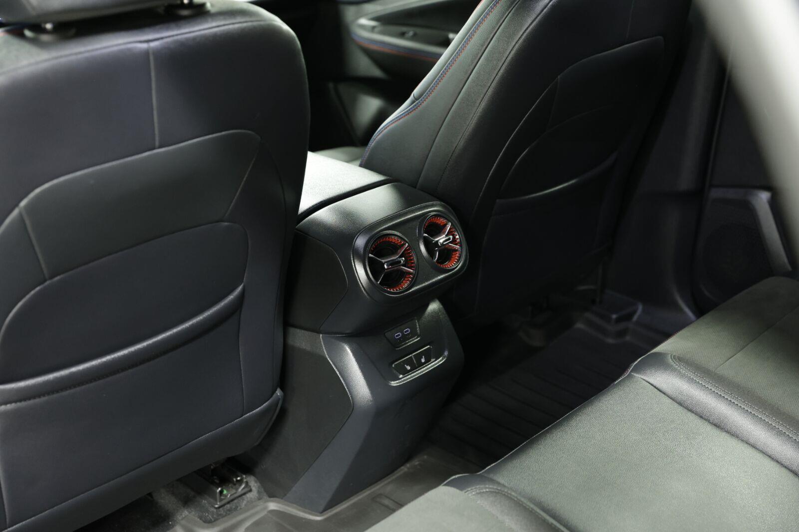 2024 Chevrolet Blazer EV RS - Photo 32
