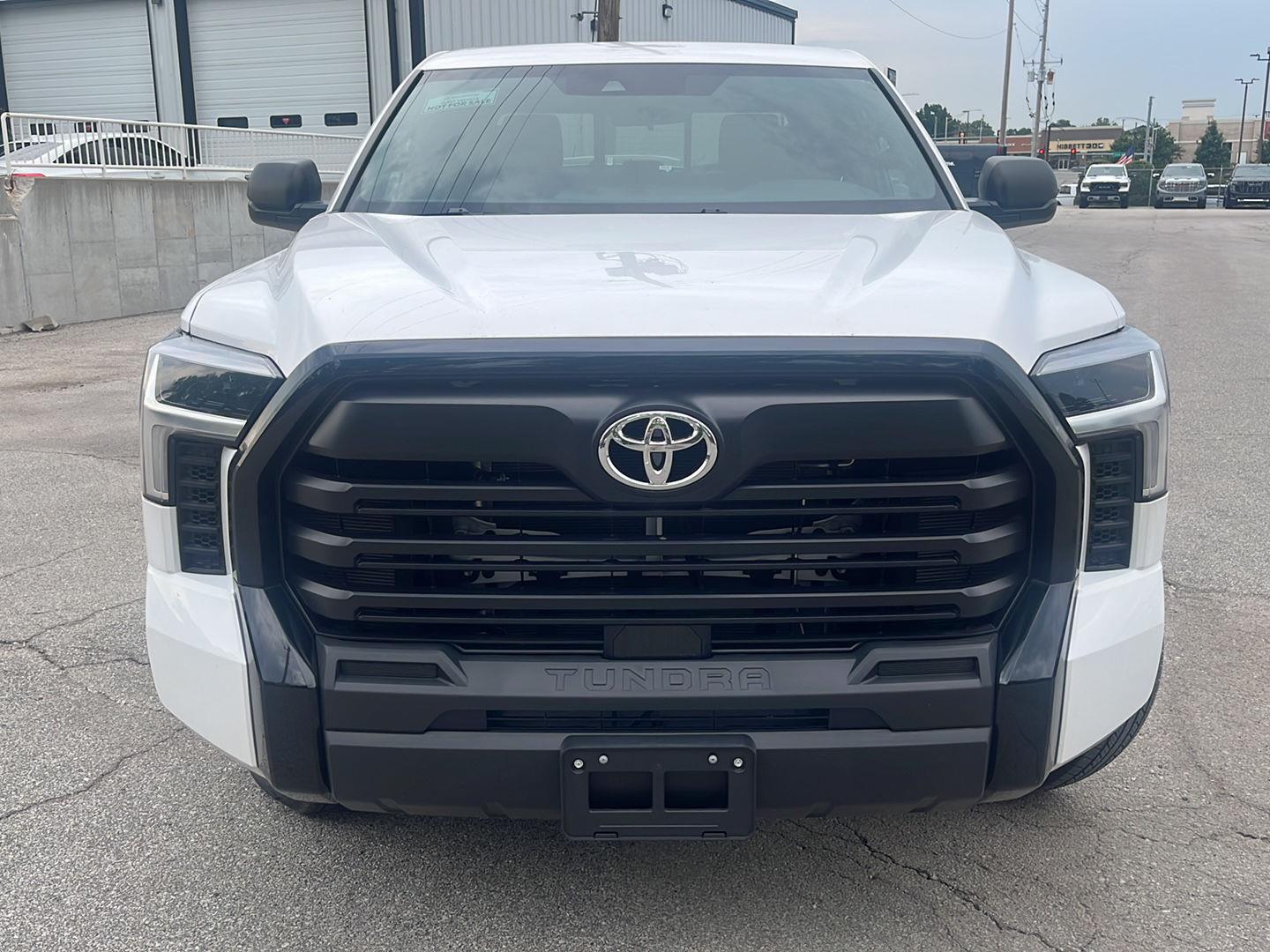 Used 2025 Toyota Tundra SR with VIN 5TFKB5DA7SX273076 for sale in Kansas City