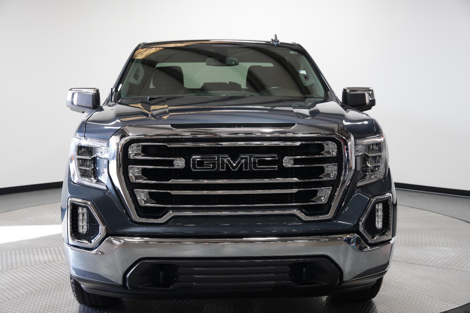 Used 2021 GMC Sierra 1500 SLT with VIN 1GTU9DED6MZ441403 for sale in Kansas City