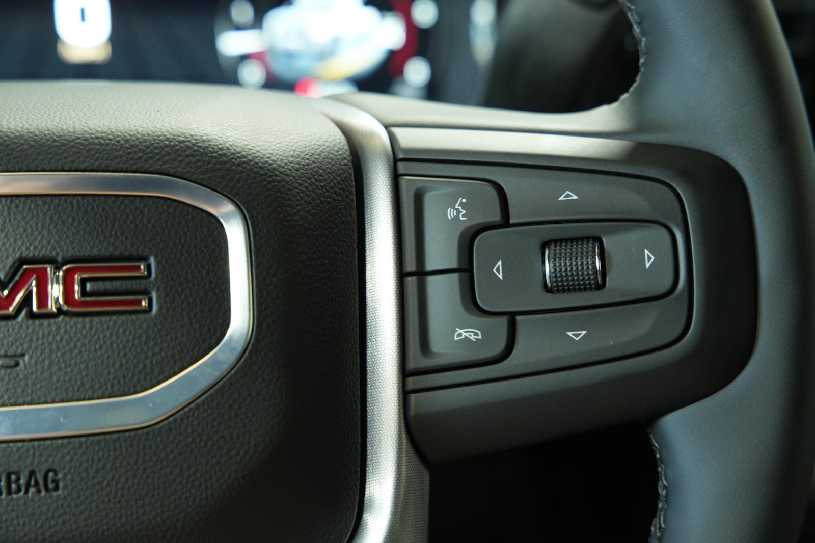 2025 GMC Sierra 2500HD SLT - Photo 33