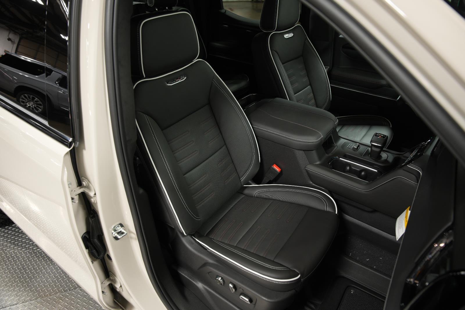 2026 GMC Sierra 1500 AT4X - Photo 15