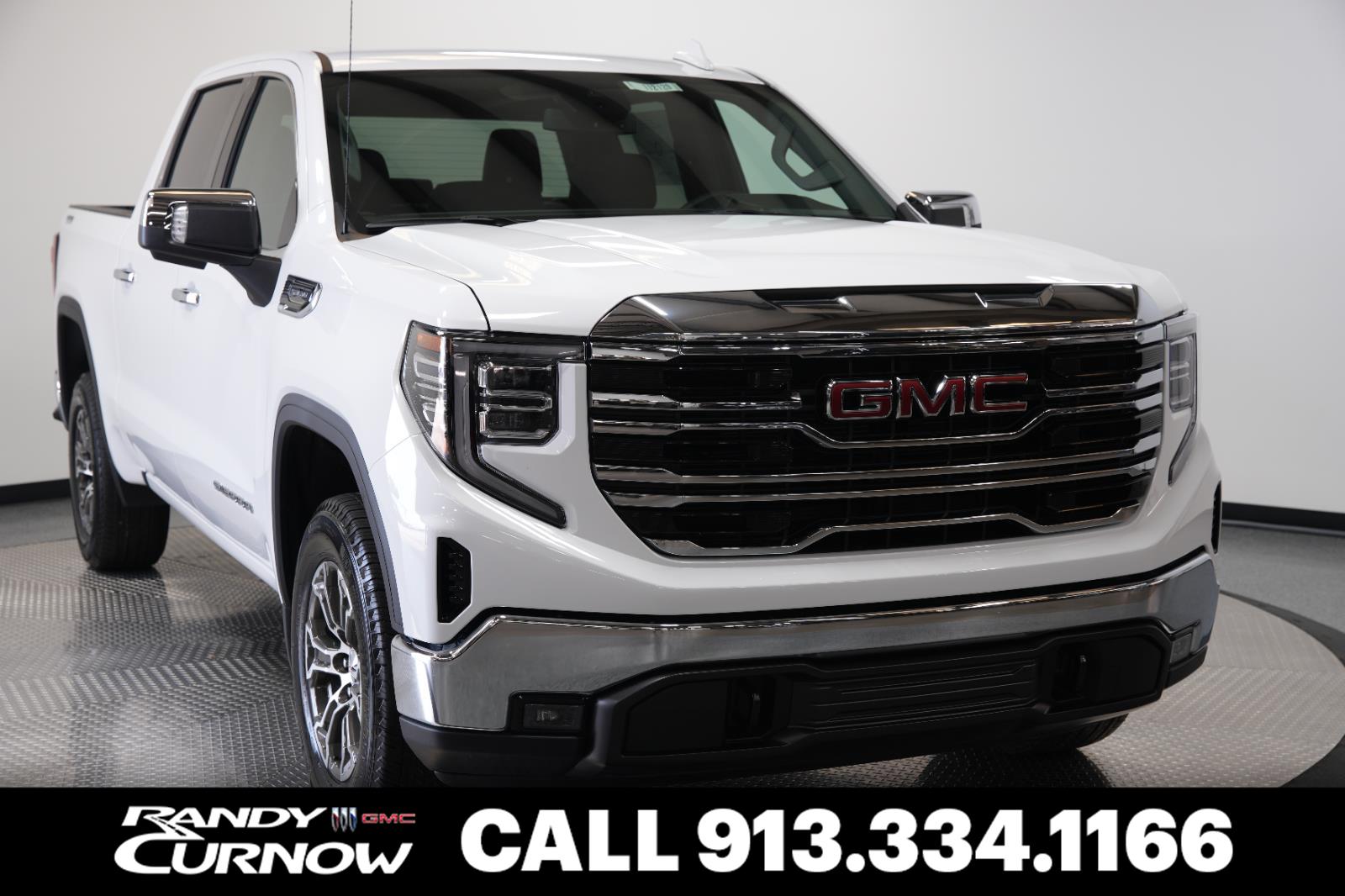 2026 GMC Sierra 1500 SLT's photo