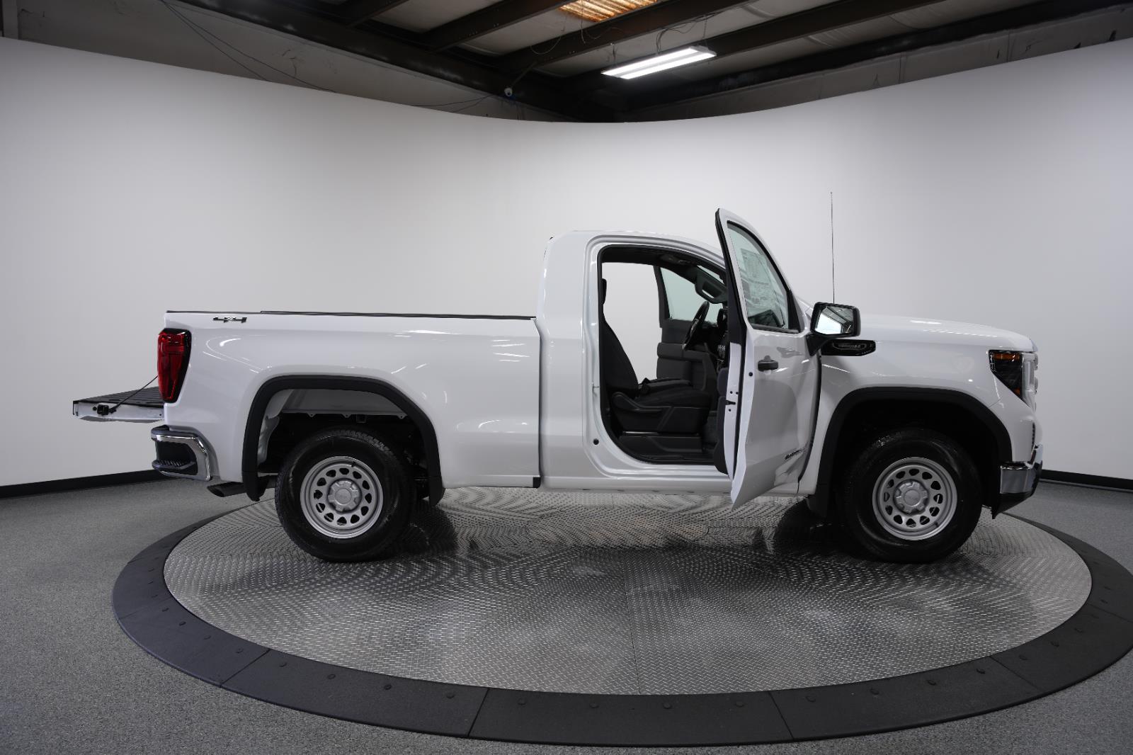 2026 GMC Sierra 1500 Pro - Photo 10