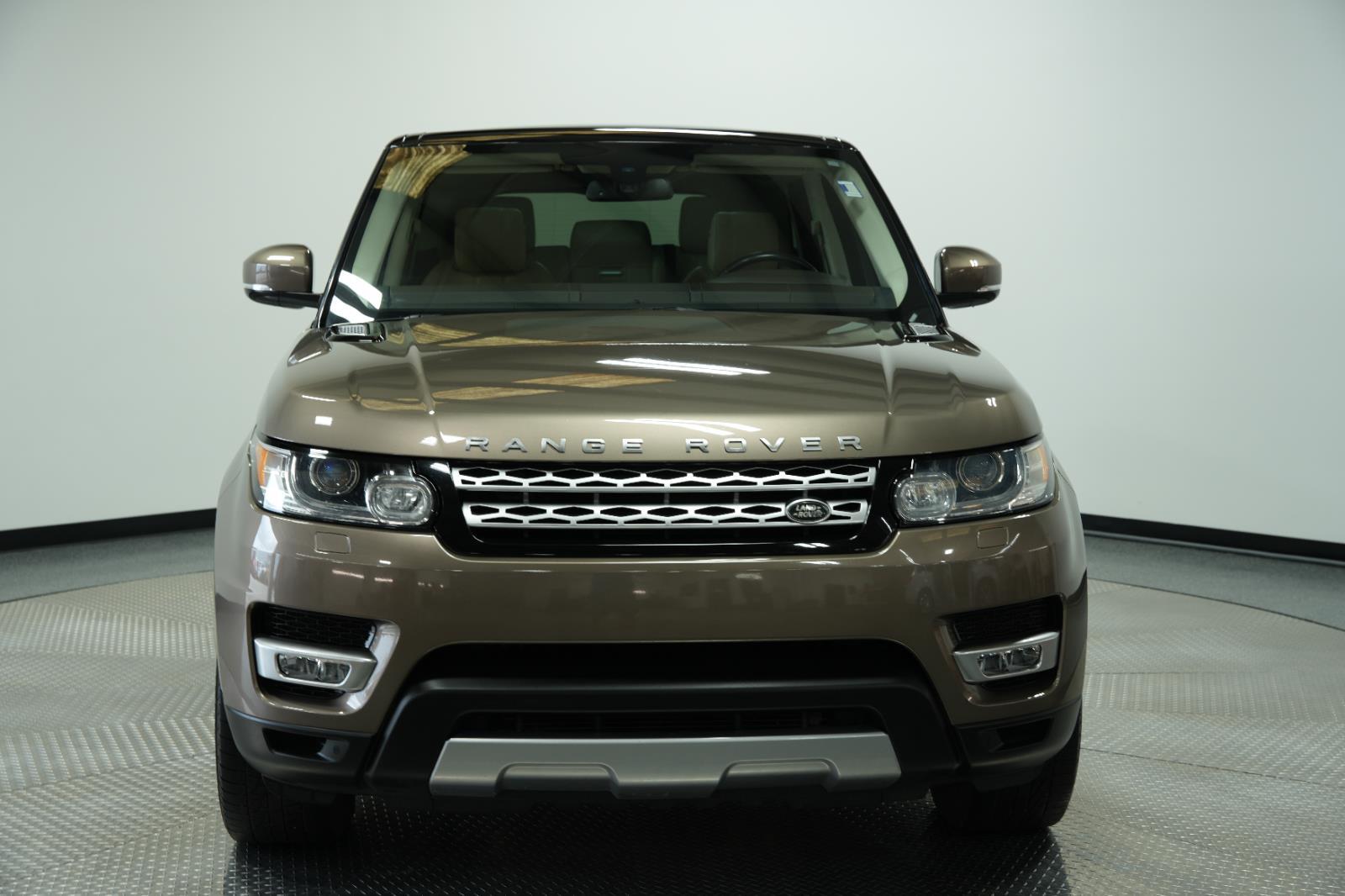 2016 Land Rover Range Rover Sport HSE photo 2